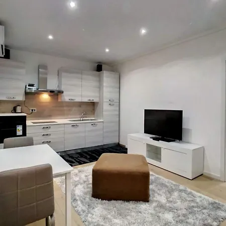 Easymilano Suites - Businness And Tourism * Milánó