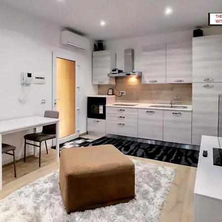 Easymilano Suites - Businness And Tourism * Milánó